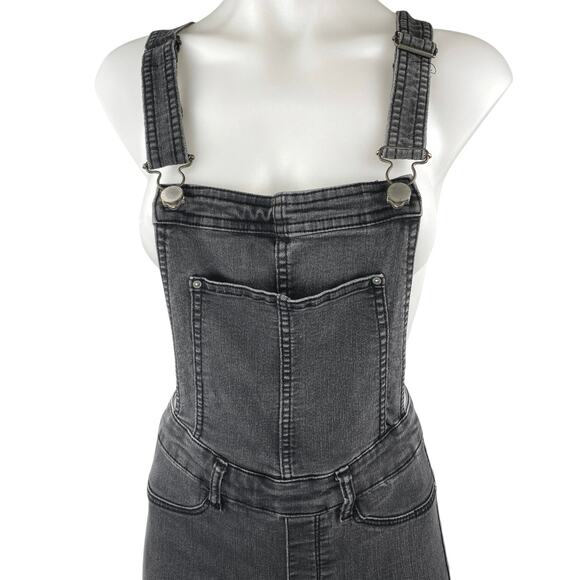 H&M Divided Black Sleeveless Ankle Zip Skinny Denim Jeans Overalls Jumpsuit Sz 4 - Picture 3 of 4